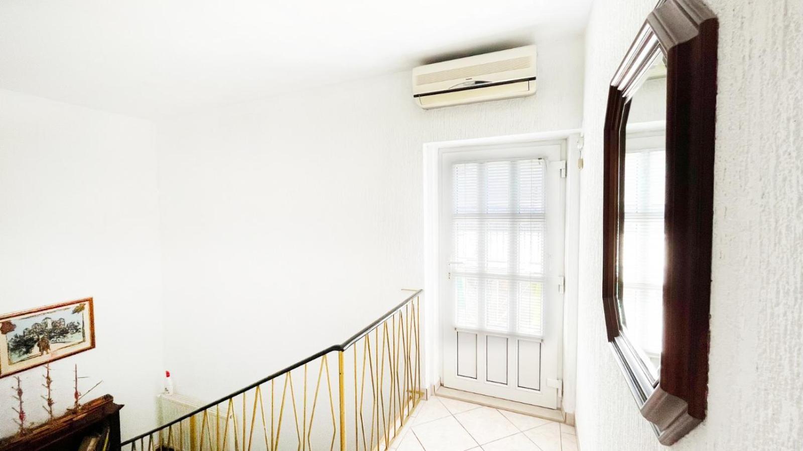 Vuke Apartments Сень Экстерьер фото